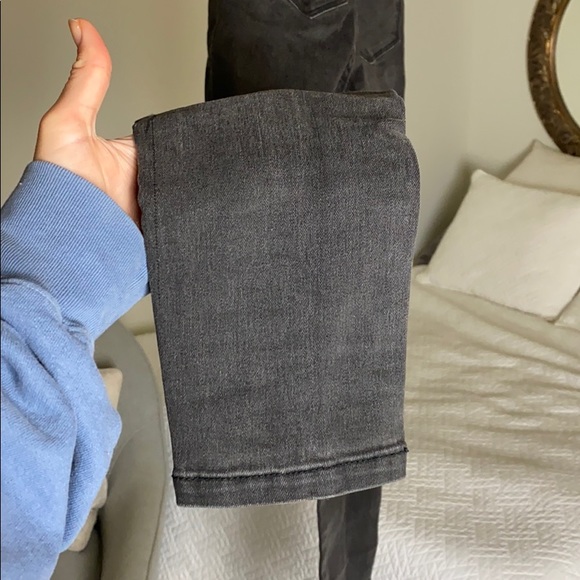 BDG super hi waisted twig ankle jeans! - Picture 6 of 6